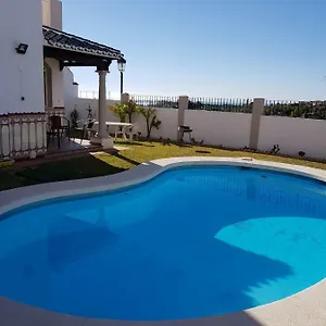 villa-del-sol-nerja.es-andalucia.com/